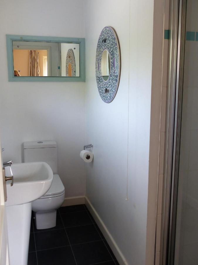 Carbis Bay Beach Apartment St Ives エクステリア 写真